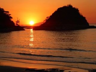 内房からの夕日