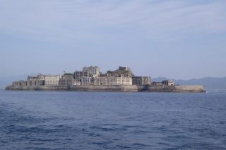 世界文化遺産の軍艦島（阿島）